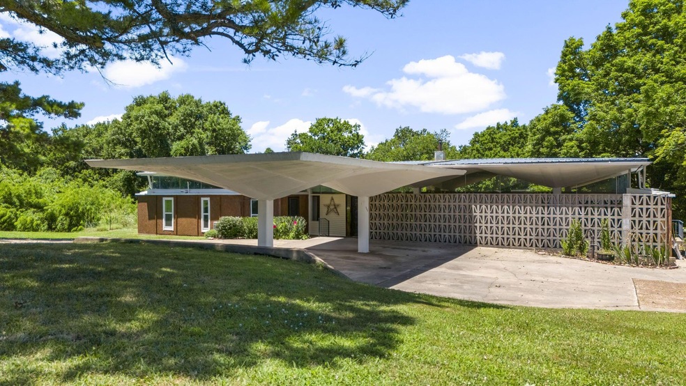 Sold $320,000