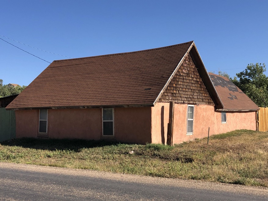 512 Moore