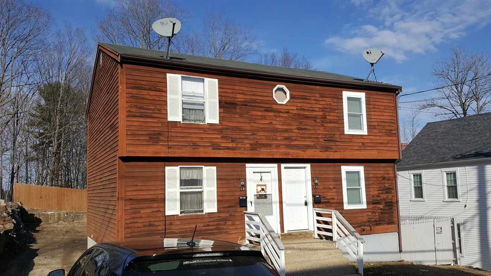 11 Highland St, Somersworth, NH 03878 - photo 1