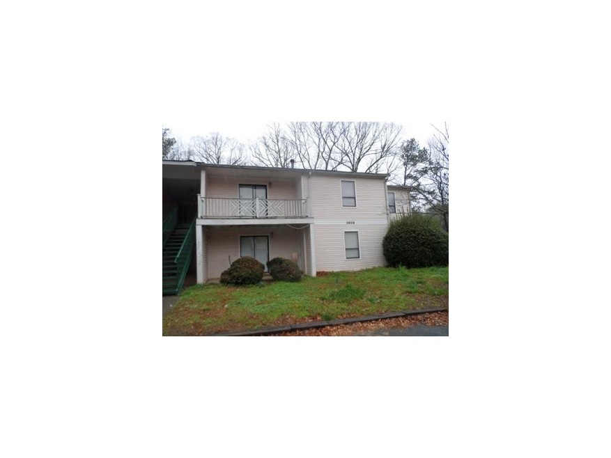 3609 Woodbriar Cir unit G, Tucker, GA 30084 - photo 1