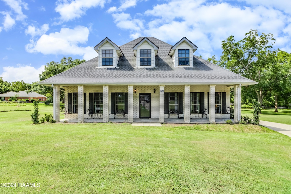 1-print-123 Cypress Dr-22