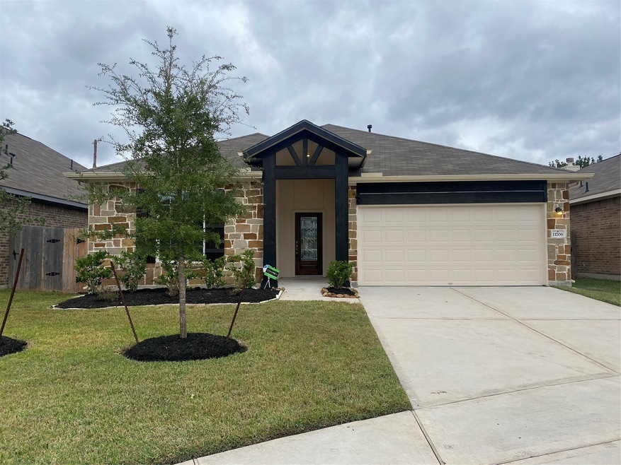 11706 Finnick Bend Ln, Tomball, TX 77377 - photo 1