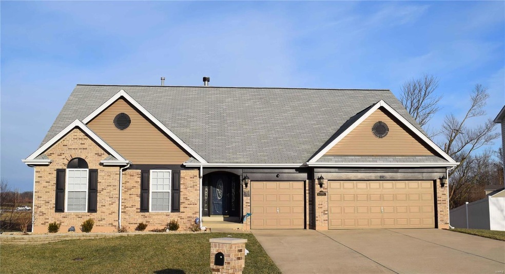 1216 Waldman Ct, O Fallon, IL 62269 - photo 1