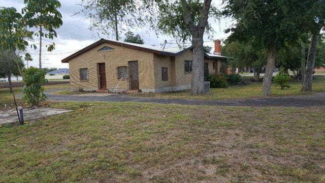 1513 S Westgate Dr, Weslaco, TX 78596 - photo 1