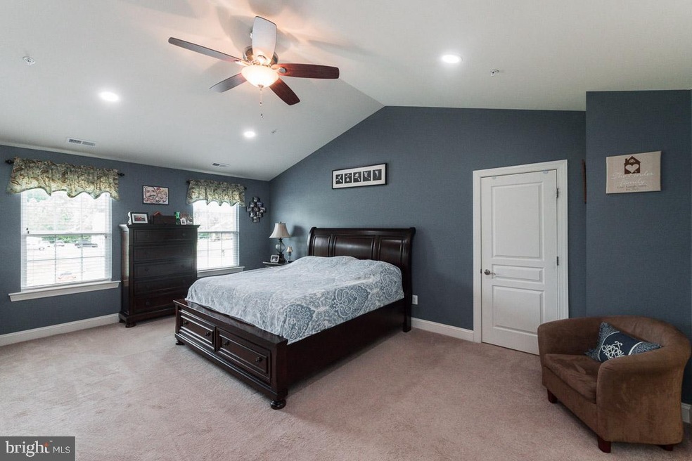 28050 Feather Ct, Mechanicsville, MD 20659 - photo 1