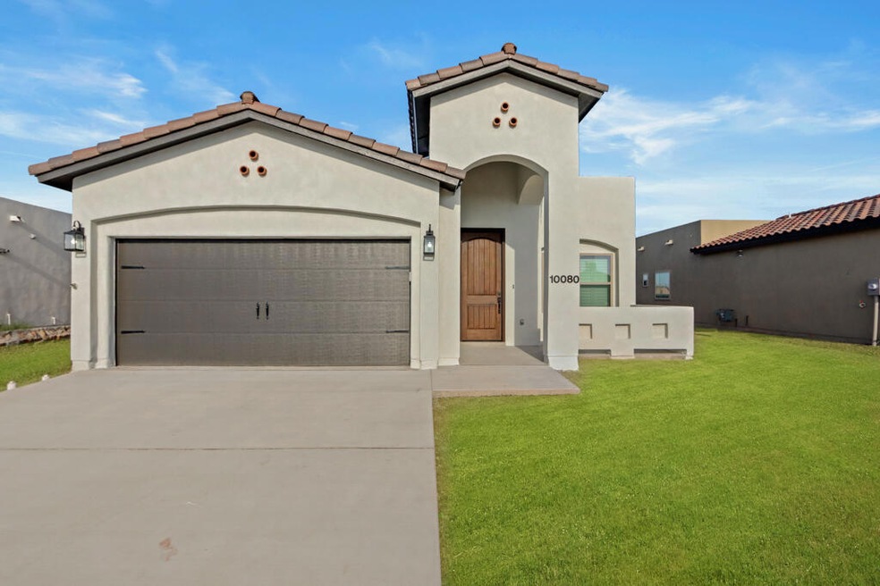 13824 Paseo Del Mar Dr, Horizon City, TX 79928 - photo 1