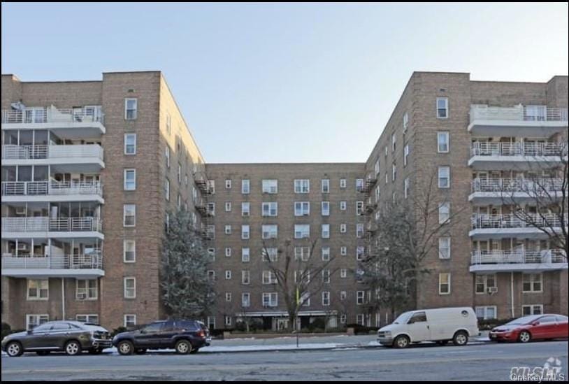 62-59 108th St unit 2F, Forest Hills, NY 11375 - photo 1