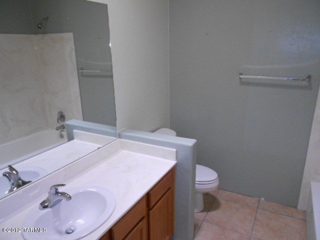 022-214466 BATH 2