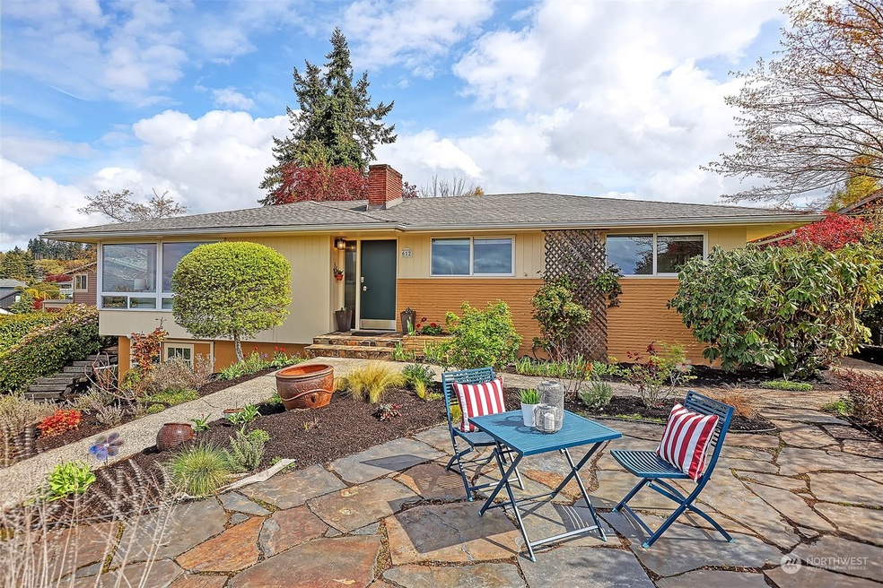 612 9th Ave N, Edmonds, WA 98020 - photo 1