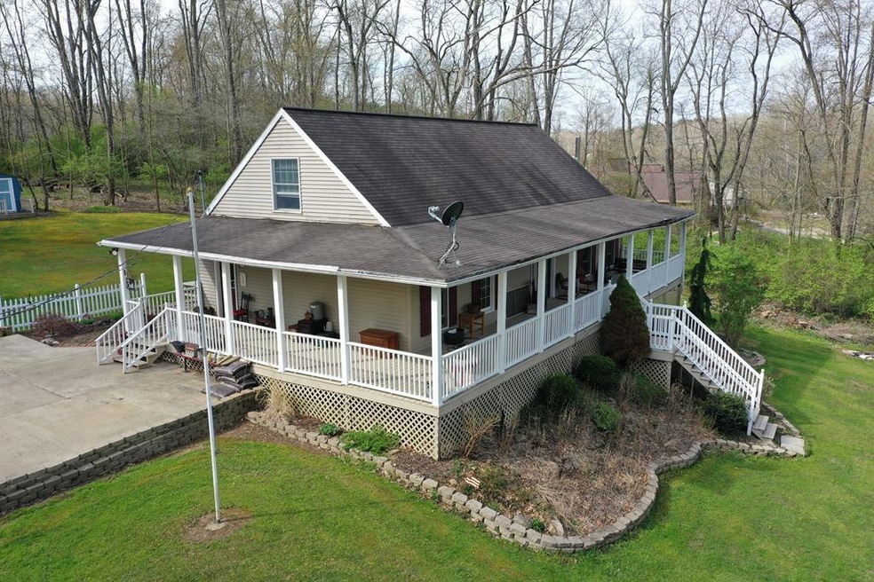 720 Hull Rd, Mansfield, OH 44903 - photo 1