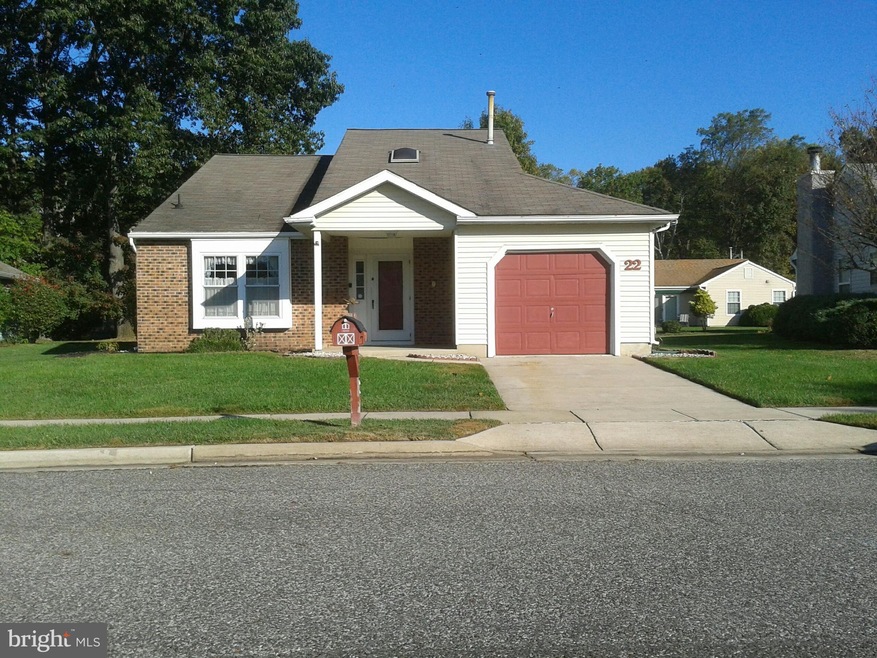 22 Blanchard Dr, Woodbury, NJ 08096 - photo 1