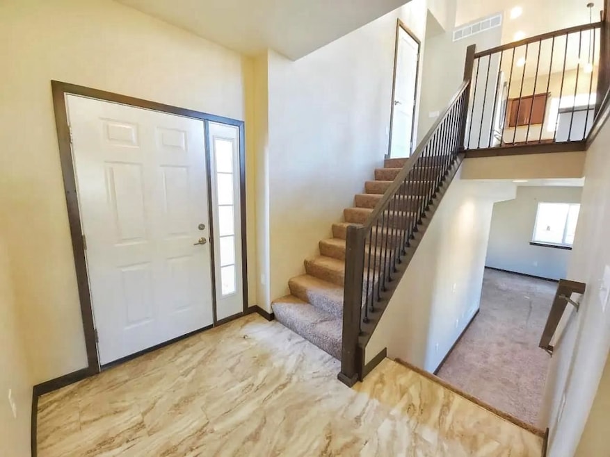 Under Contract $399,900