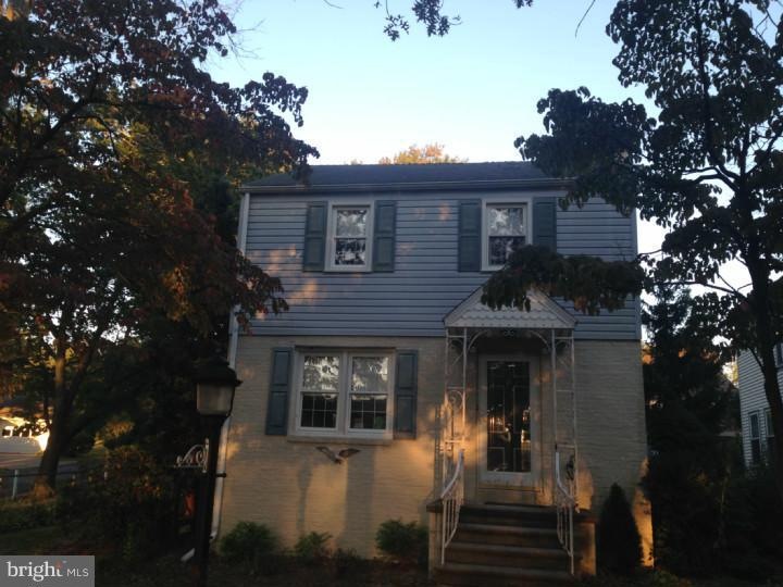 711 Lees Ln, Collingswood, NJ 08108 - photo 1