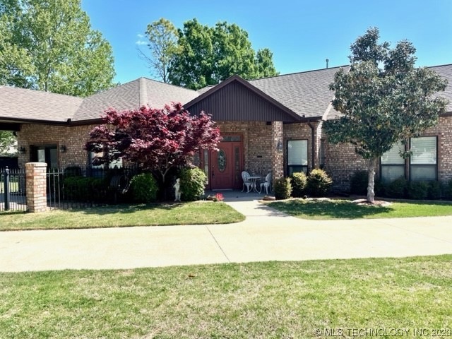 49 Overland Route, Ardmore, OK 73401 - photo 1