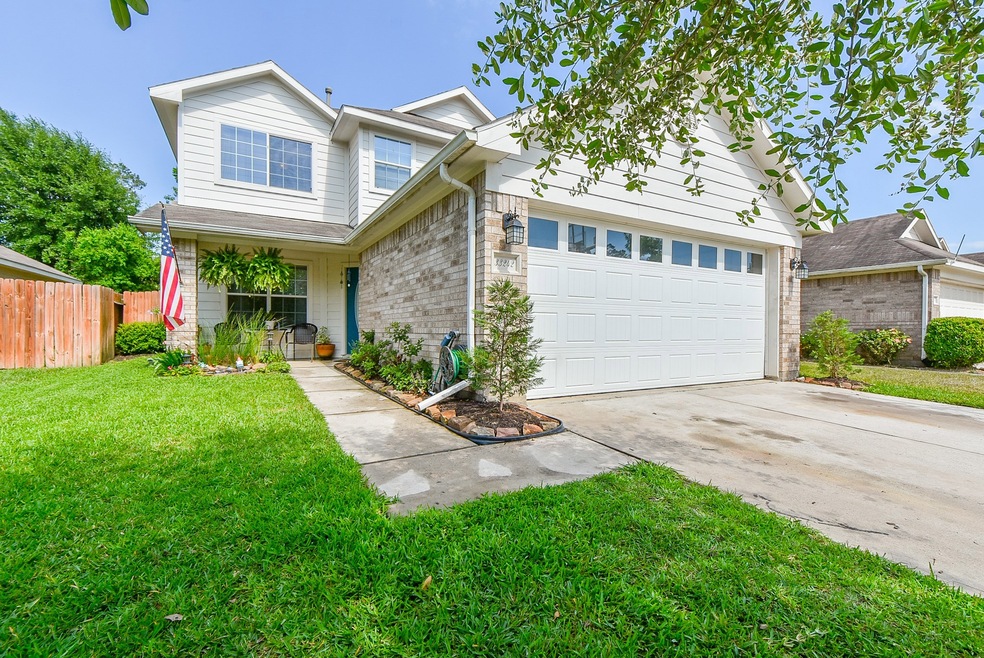 33242 Cottonwood Bend, Magnolia, TX 77354 - photo 1