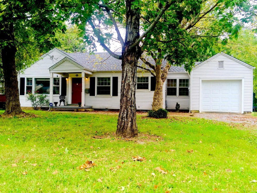 1514 Wilson St, Shelbyville, TN 37160 - photo 1