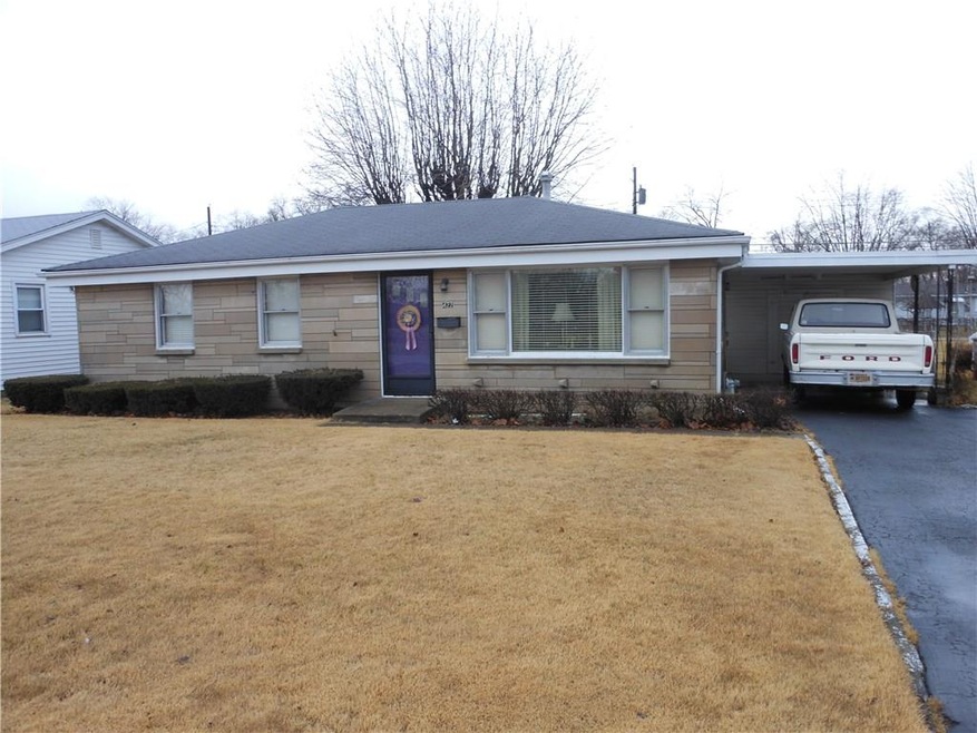 422 N Gladstone Ave, Columbus, IN 47201 - photo 1