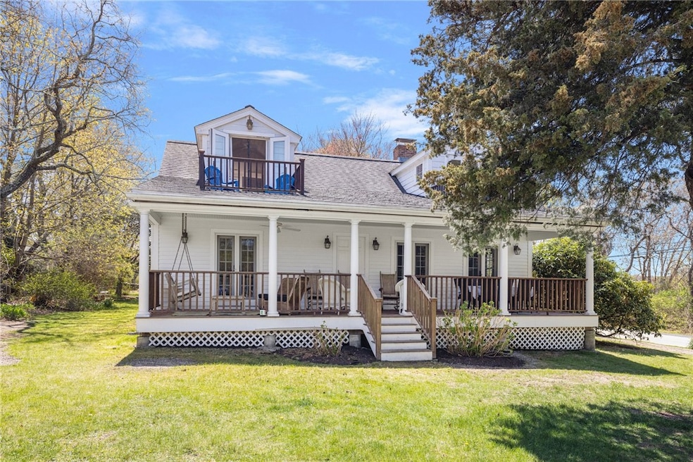 Front of house, from Hamilton Avenue