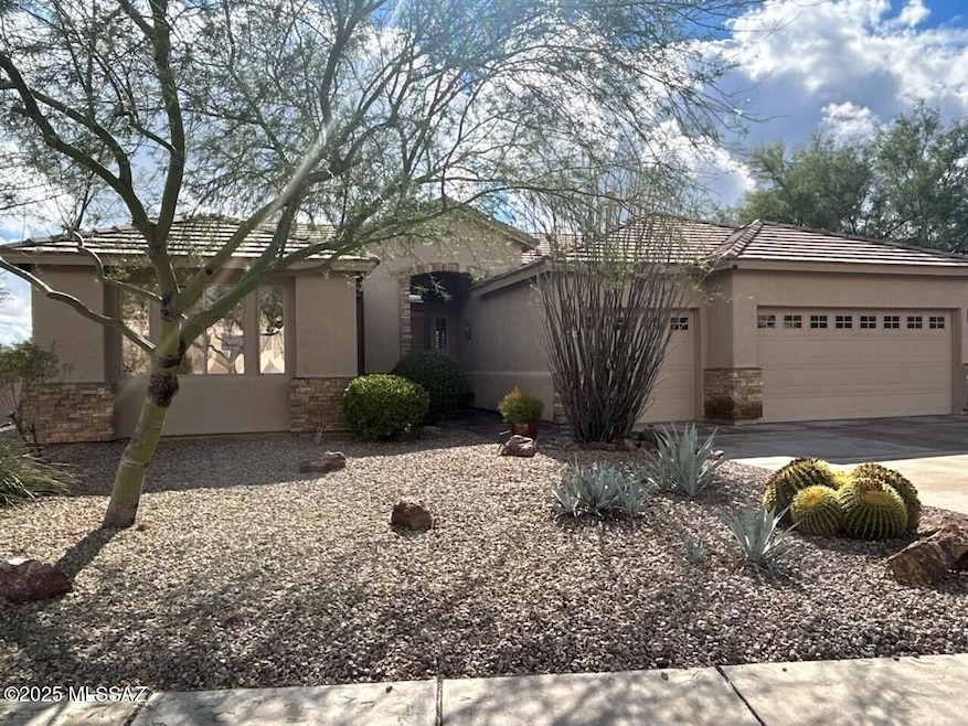 1651 W Thorntree Dr, Tucson, AZ 85737 - photo 1