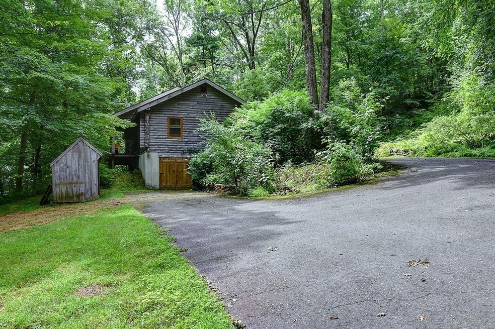 65 Allen Hill Rd, Holland, MA 01521 - photo 1
