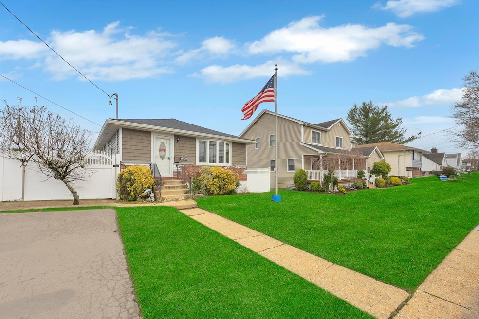 Sold $675,000 • Co-Listing Agent