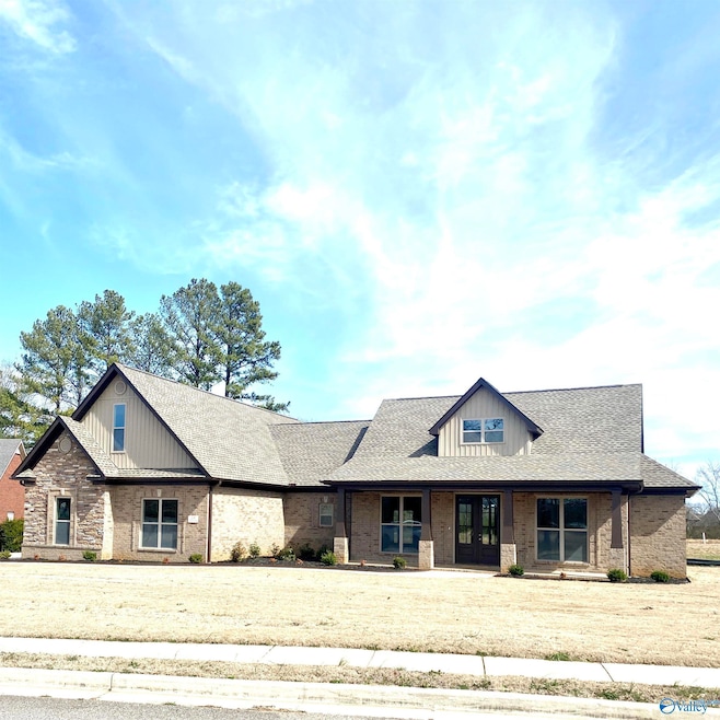 2106 Covington Ln SW, Decatur, AL 35603 - photo 1