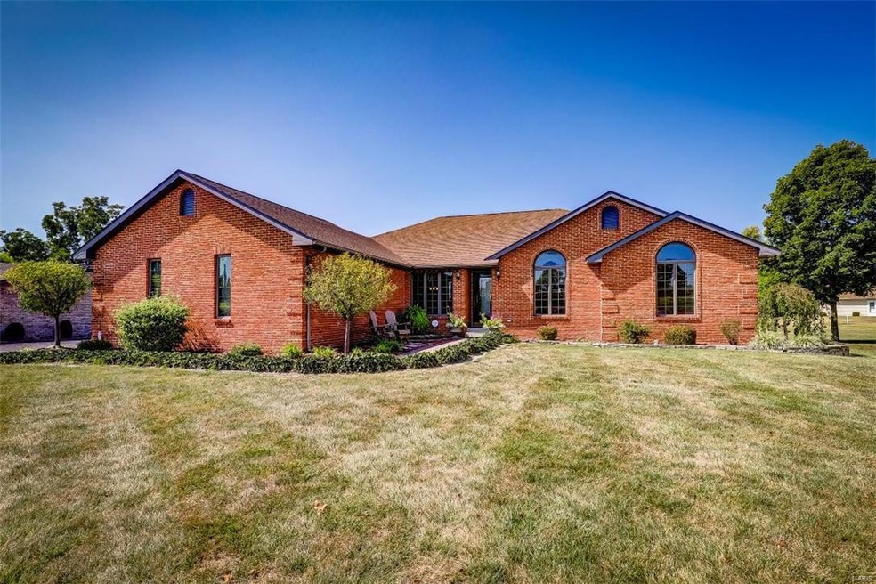 615 N Main St, Freeburg, IL 62243 - photo 1