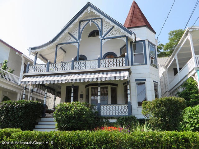 Welcome to 30 Seaview Avenue