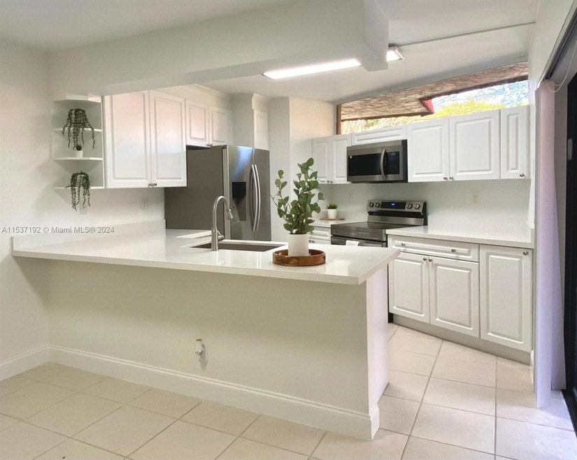 8273 Severn Dr unit B, Boca Raton, FL 33433 - photo 1