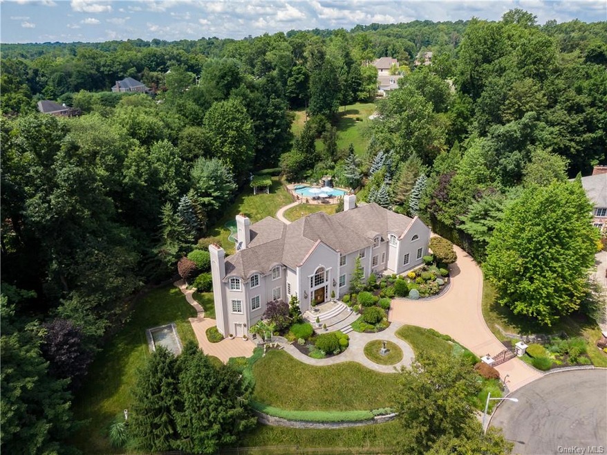 12 Dorsey Ct, Orangeburg, NY 10962 - photo 1