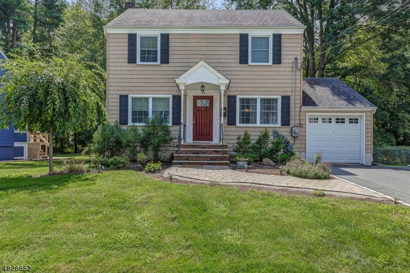 29 Charles St, Livingston, NJ 07039 - photo 1