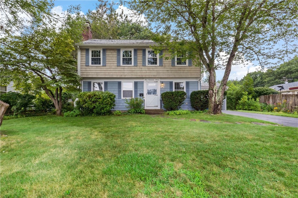 5 Ferncrest Dr, Riverside, RI 02915 - photo 1