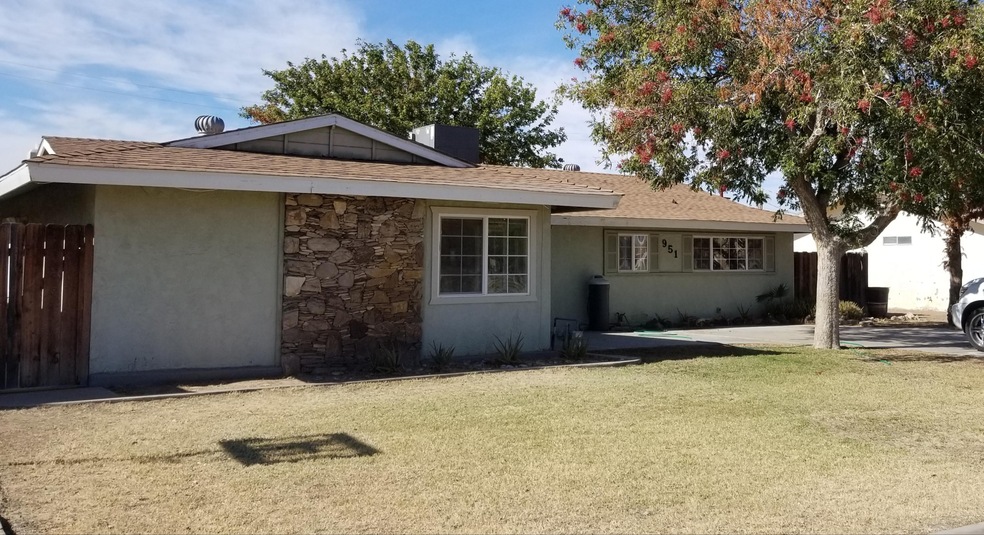 951 N Eucalyptus Ave, Blythe, CA 92225 - photo 1