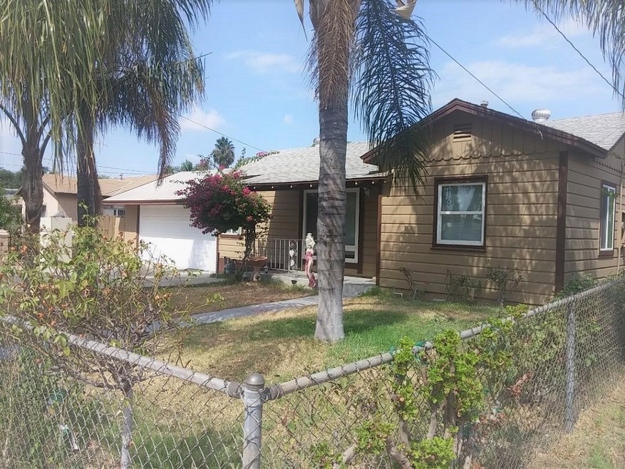 14836 Iris Dr, Fontana, CA 92335 - photo 1