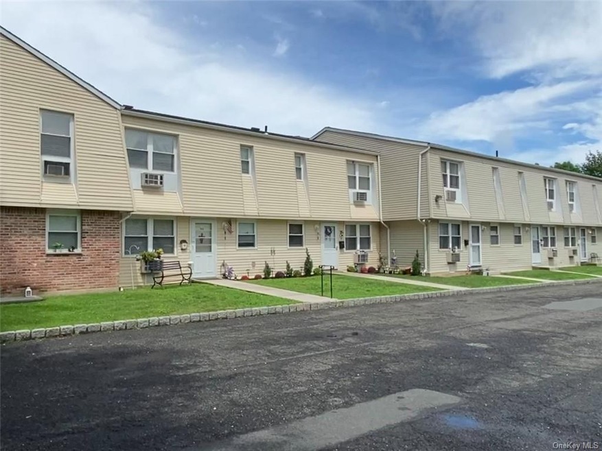20 Main St unit 30, Garnerville, NY 10923 - photo 1