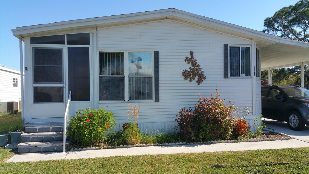307 Buttonwood 1