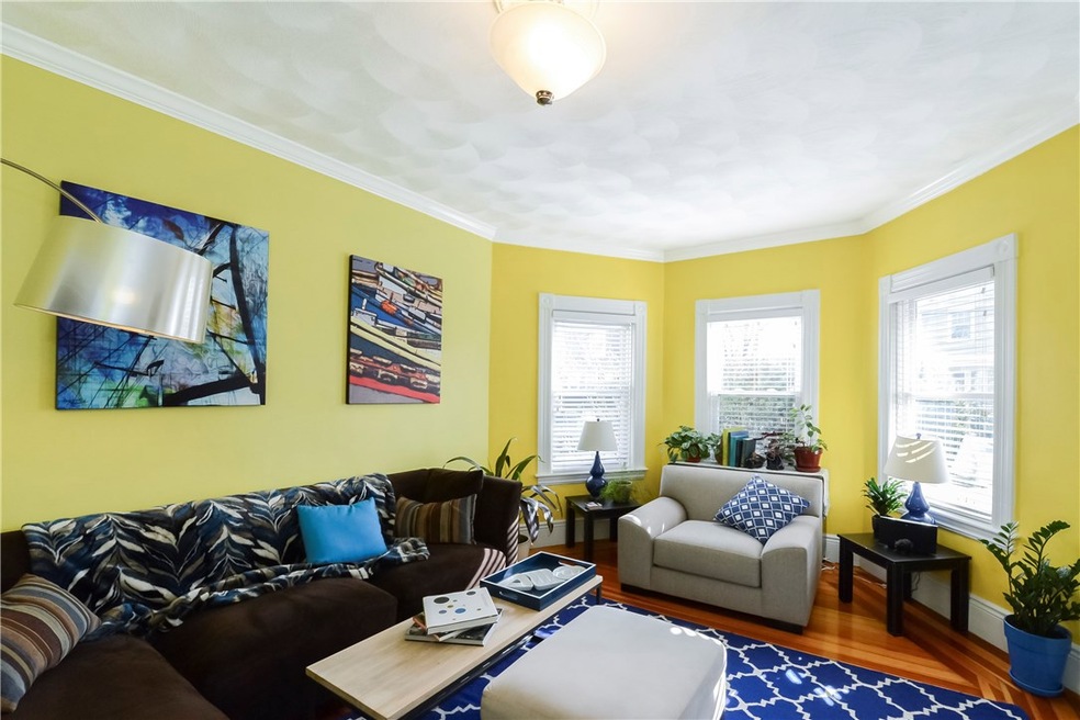 202 Rochambeau Ave unit 1, Providence, RI 02906 - photo 1