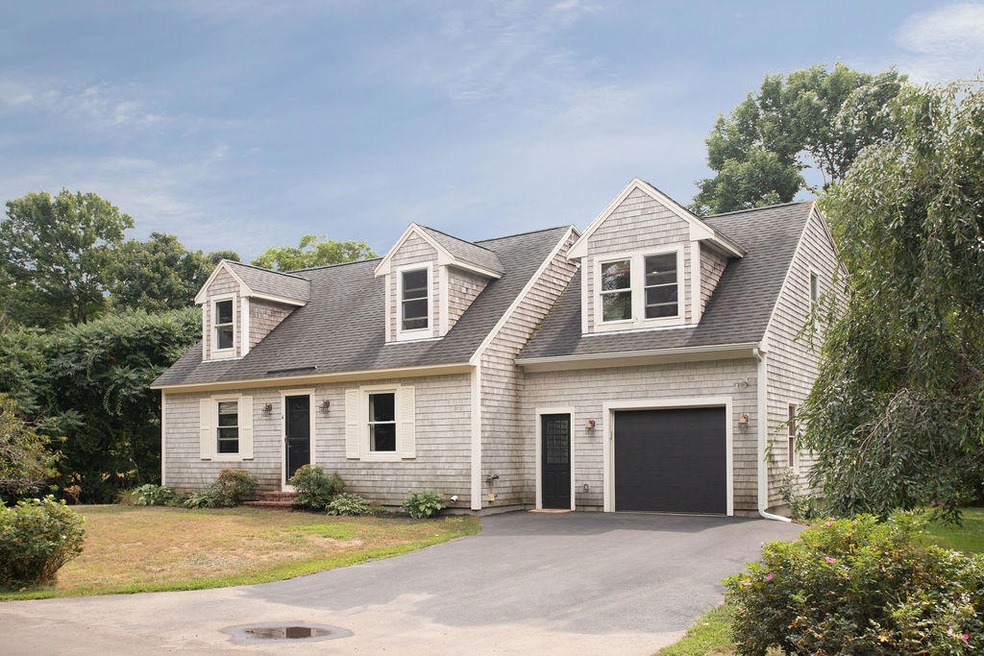 4 Rogers Road