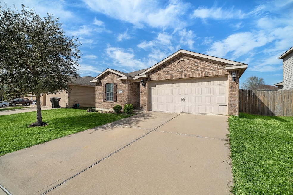 24556 Osprey Point Dr, Hockley, TX 77447 - photo 1