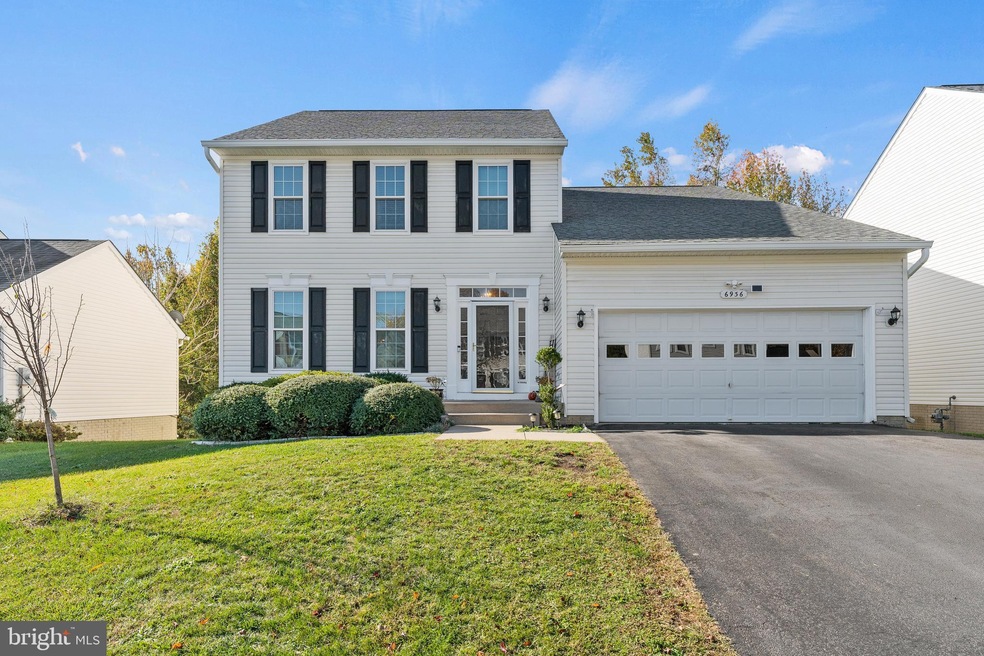 6936 Versaille Dr, Fredericksburg, VA 22407 - photo 1