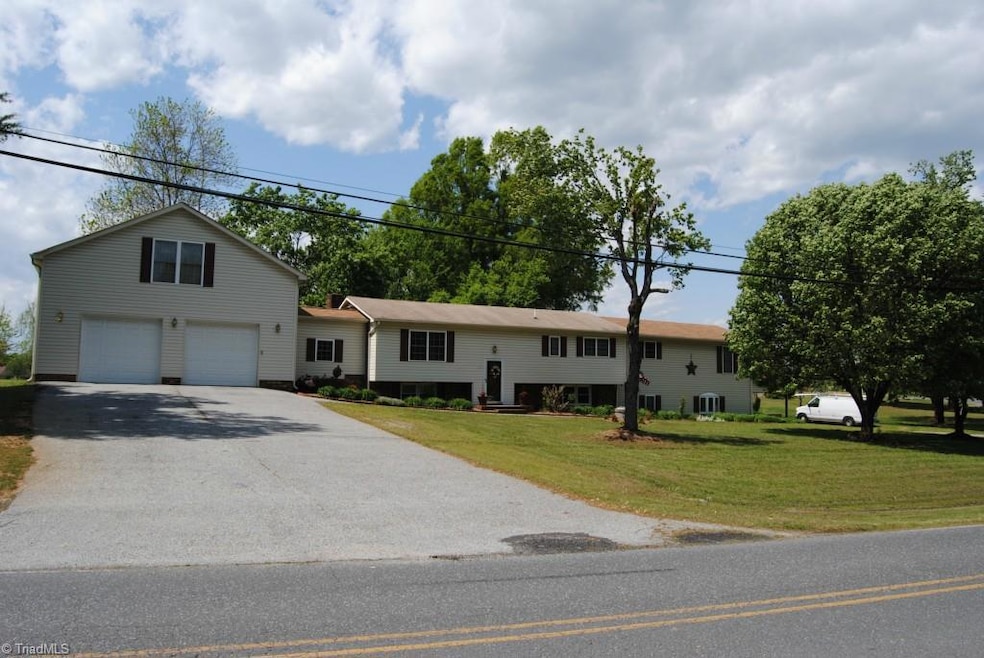 4659 Huff Rd, High Point, NC 27263 - photo 1