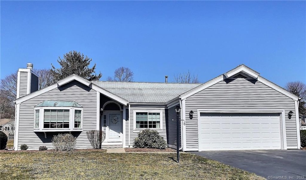 367 Main St unit 14, Old Saybrook, CT 06475 - photo 1