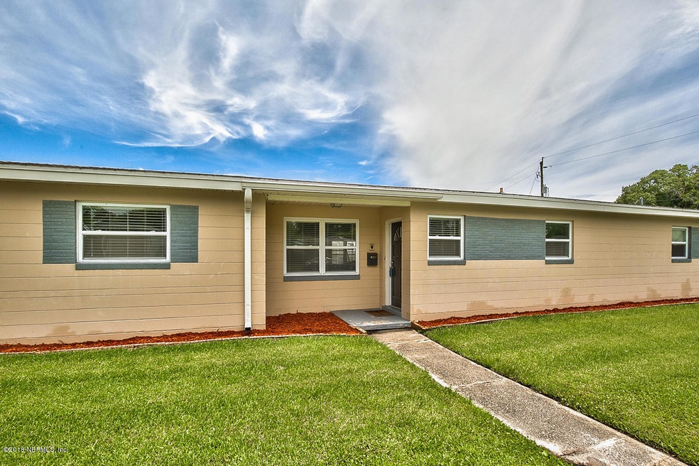 6145 Vasari Dr, Jacksonville, FL 32216 - photo 1