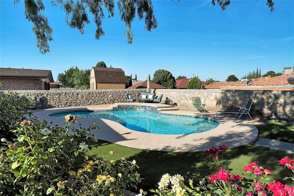 1851 Jack Nicklaus Dr, El Paso, TX 79935 - photo 1