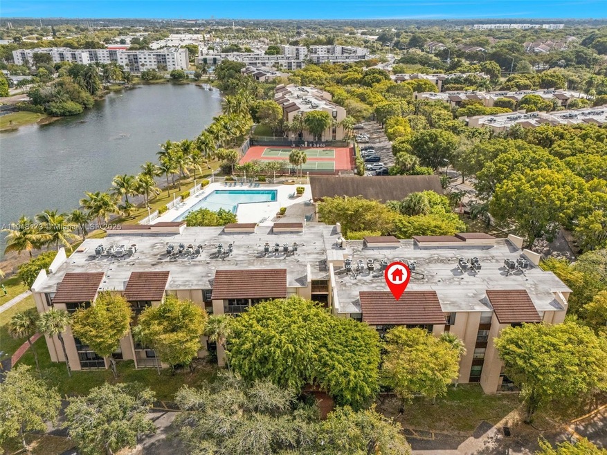 14415 N Kendall Dr unit 212G, Miami, FL 33186 - photo 1