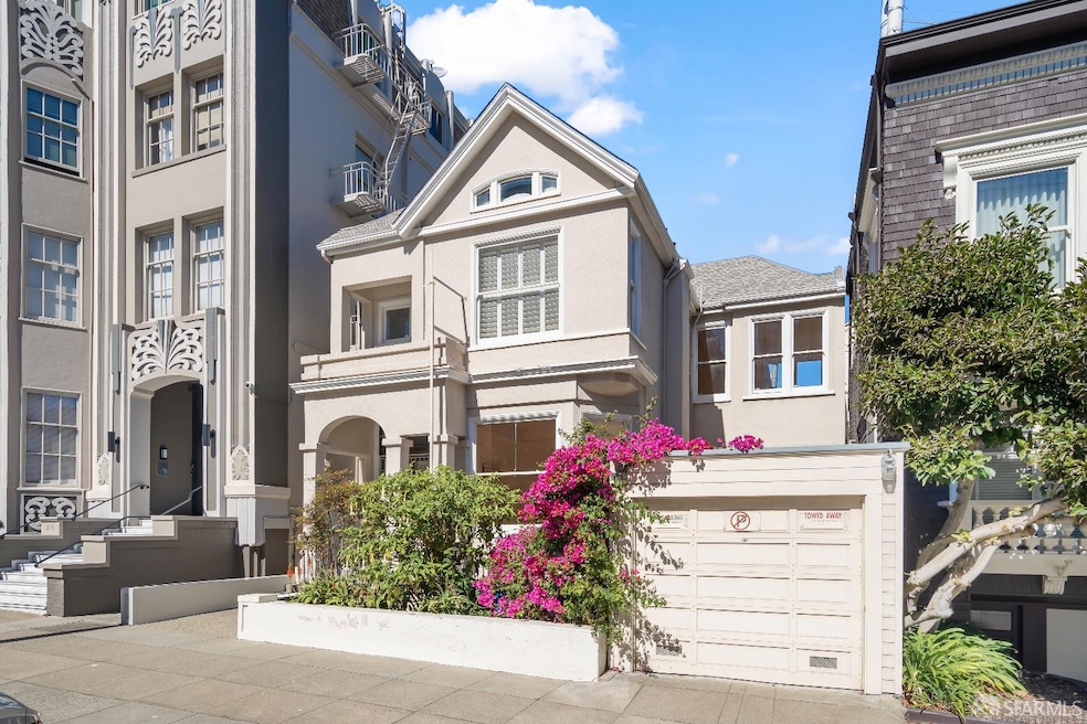 Pending $2,698,000 • Co-Listing Agent