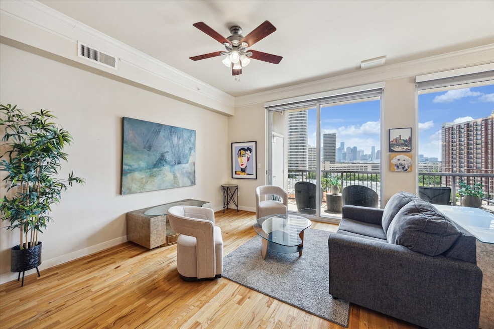 The Royalton at River Oaks unit 1004, Houston, TX 77019 - photo 1