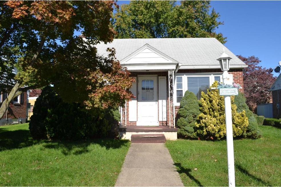 103 Monroe St, Reading, PA 19605 - photo 1