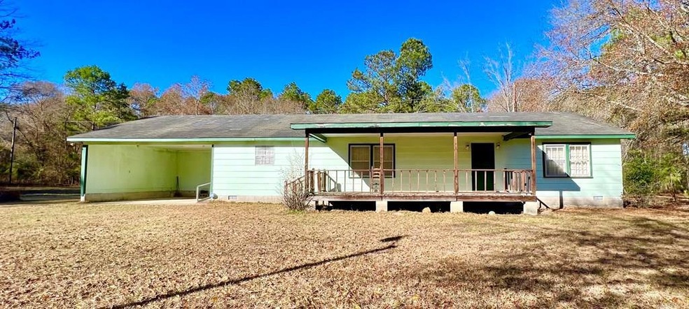 69 Calhoun Rd, Pitts, GA 31072 - photo 1