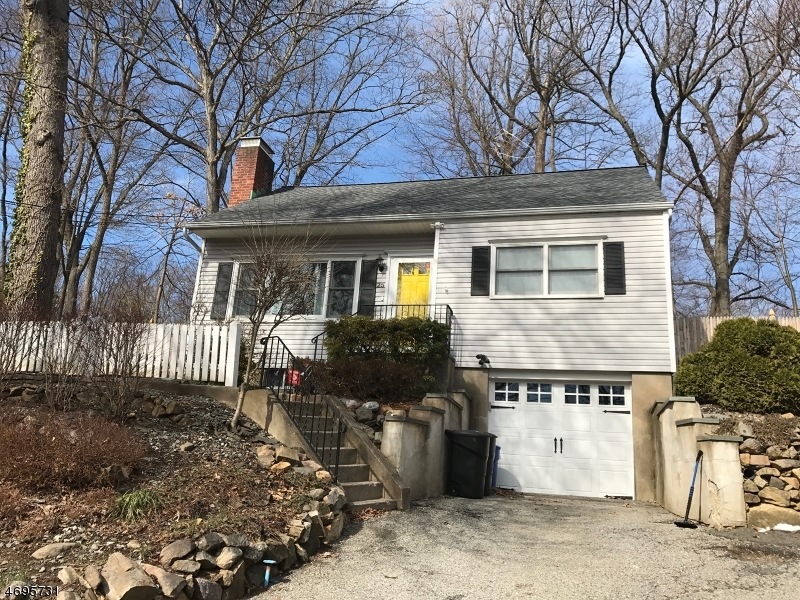 25 Hilsinger Rd, Parsippany-Troy Hills Twp., NJ 07878 - photo 1